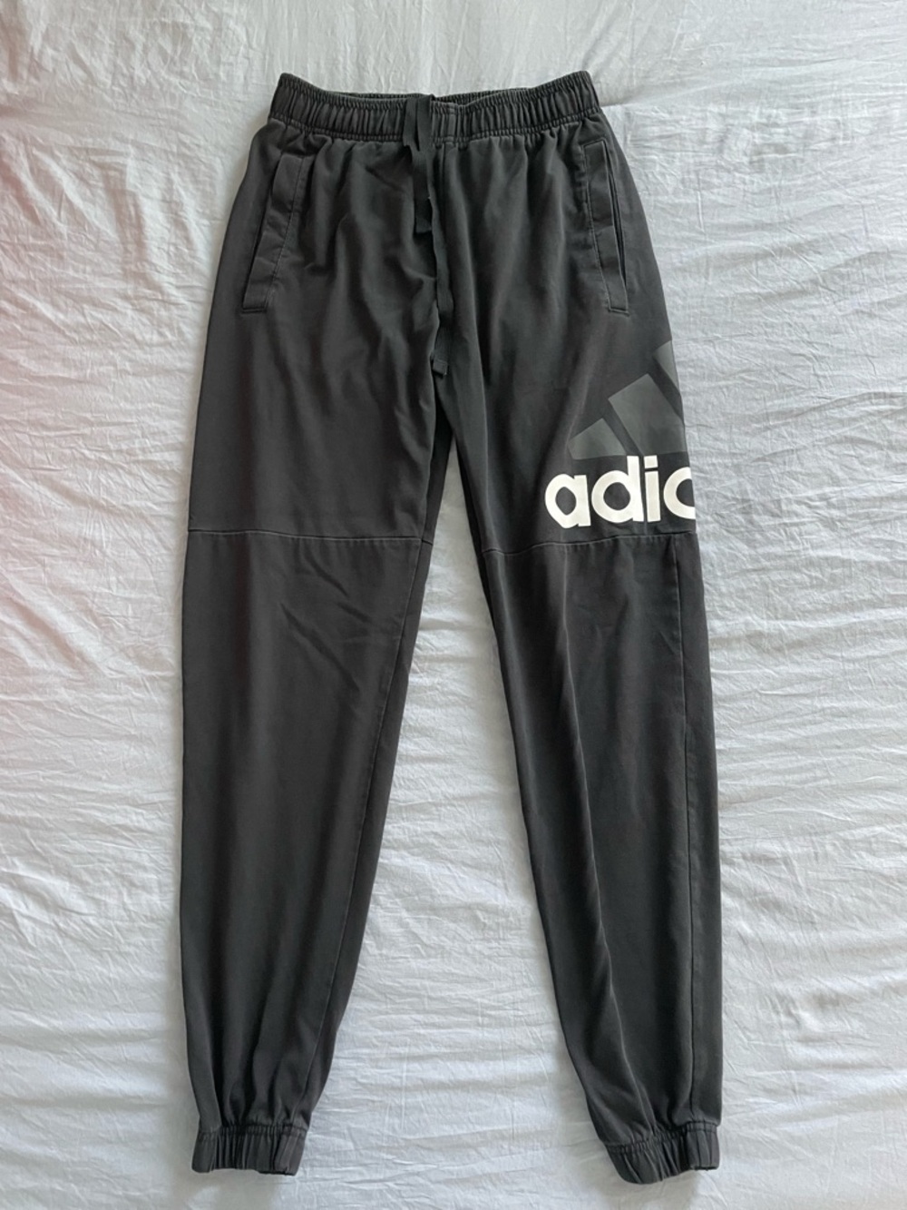 adidas Women’s Black Logo Jogger Sweatpants Small athletic gym